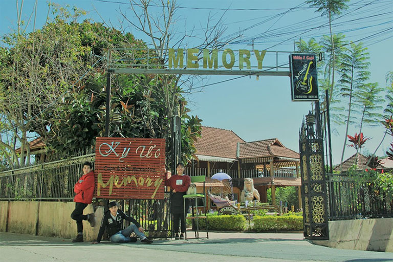Quán cafe nhạc Trịnh Acoustic Memory Đà Lạt - Nơi gợi nhớ những hoài niệm