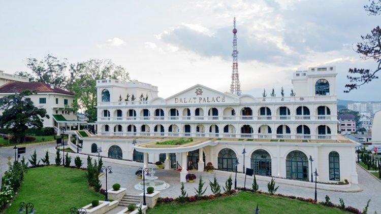 Dalat Palace Heritage Hotel - Khách Sạn Sang Trọng Bậc Nhất Tại Đà Lạt