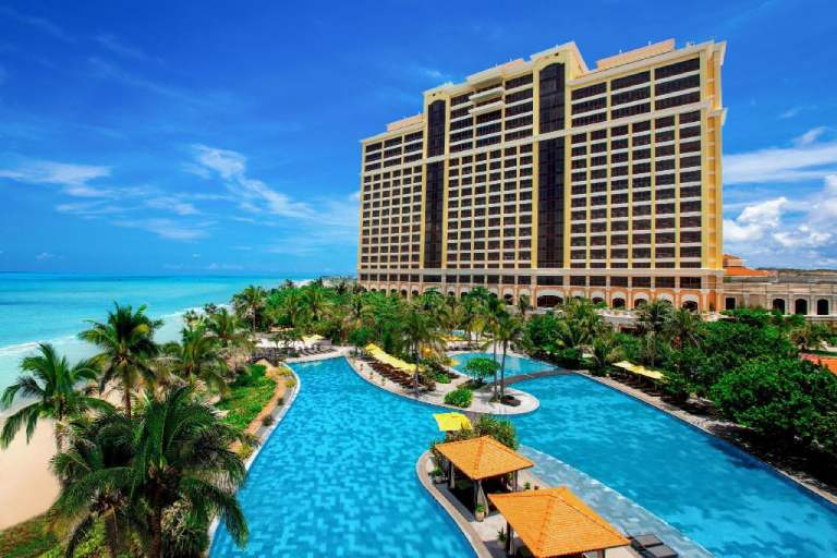 Resort Vũng Tàu có hồ bơi