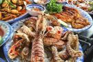 Quán hải sản ở bãi sau Vũng Tàu