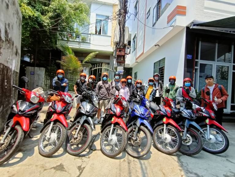 Dịch vụ thuê xe máy Đà Nẵng quận Ngũ Hành Sơn đang nhận được sự chú ý của nhiều khách du lịch 