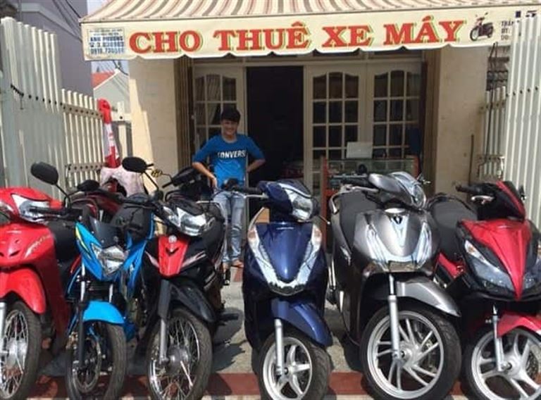 Cửa hàng thuê xe máy Tuy Hoà tại 163 Nguyễn Công Trứ có thủ tục nhanh gọn, đơn giản. 