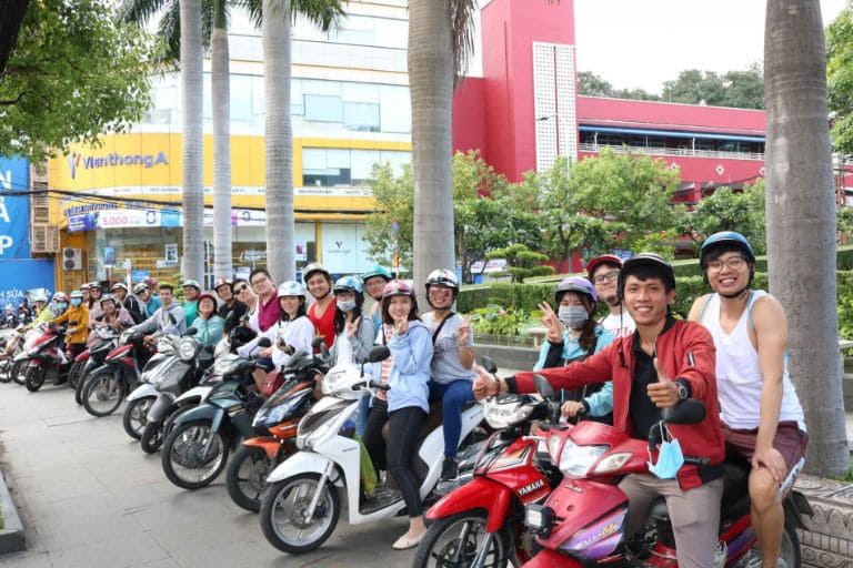 Bạn sẽ có một chuyến đi an toàn và thú vị khi sử dụng dịch vụ thuê xe máy Sài Gòn quananj 7 - Gia Bảo