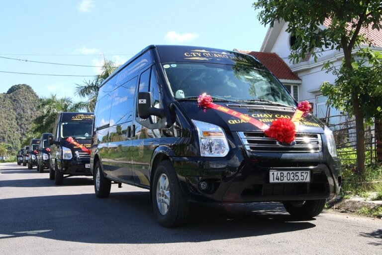 Xe limousine An Phát đi từ Ninh Bình đến Quảng Ninh thu hút hàng trăm nghìn lượt hành khách di chuyển mỗi tháng