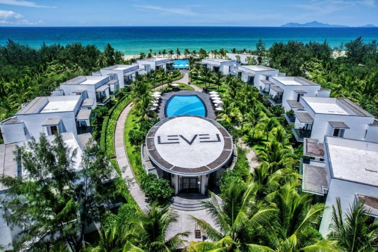 1. Melia Danang Beach - Resort Đà Nẵng đạt chuẩn 5 sao