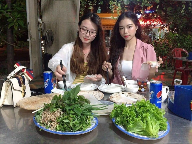 TOP 8 Quán bánh tráng cuốn thịt heo ngon nổi tiếng Đà Nẵng