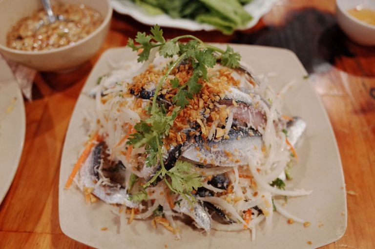 Quán gỏi cá Thanh Hương nhất định sẽ khiến thực khách mê mẩn trước hương vị hấp dẫn