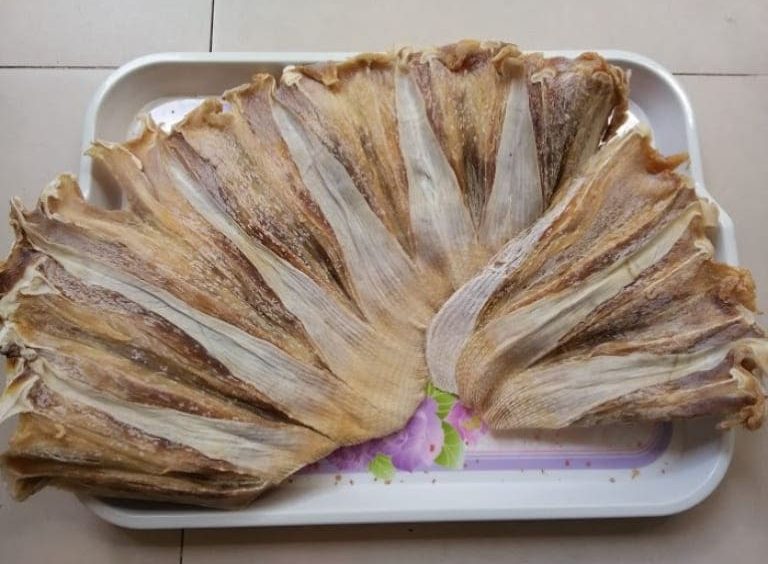 Khô cá đuối Đà Nẵng là một trong những sản phẩm bán chạy nhất Siêu thị Đặc Sản Ba Miền