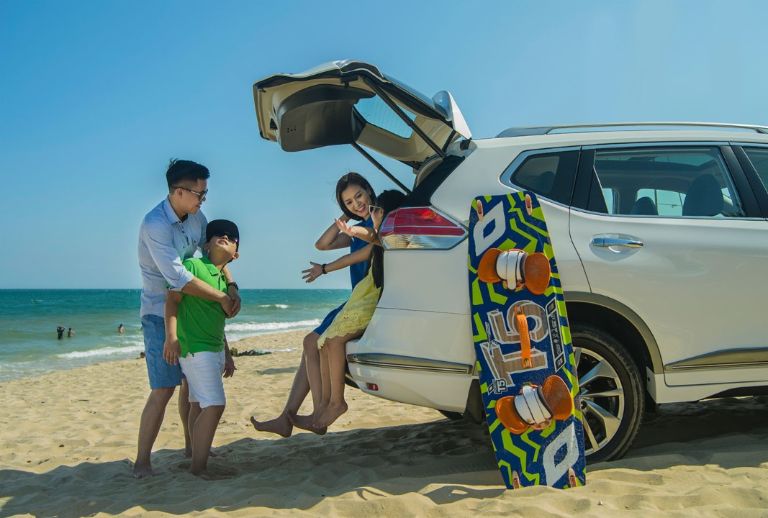 Thuê xe ô tô tự lái cũng là lựa chọn thông minh với nhóm du khách đông người để tới khu du lịch khoáng nóng Phước Nhơn