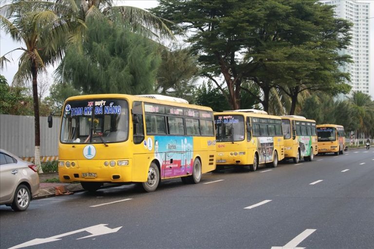 Tuyến xe buýt số 4 Đà Nẵng - Tam Kỳ hoạt động mỗi ngày và có rất nhiều khung giờ hoạt động cho du khách lựa chọn