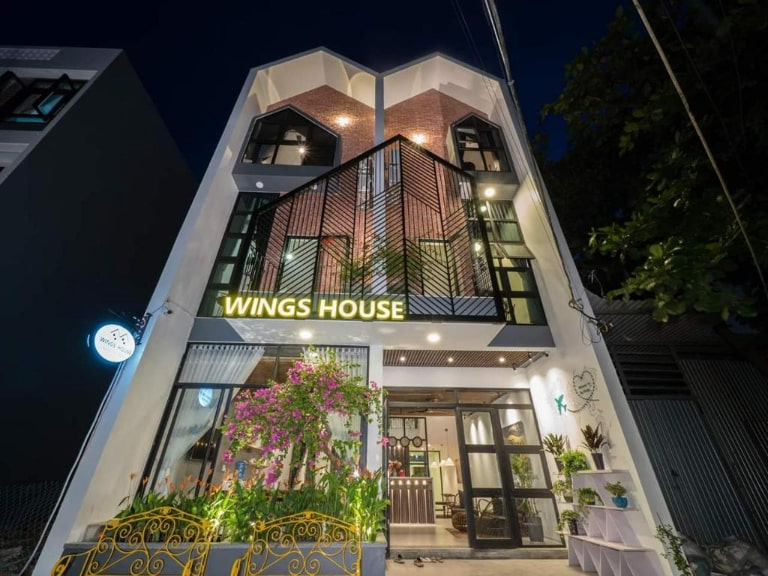 8. Wings House - Homestay gần biển Thanh Bình