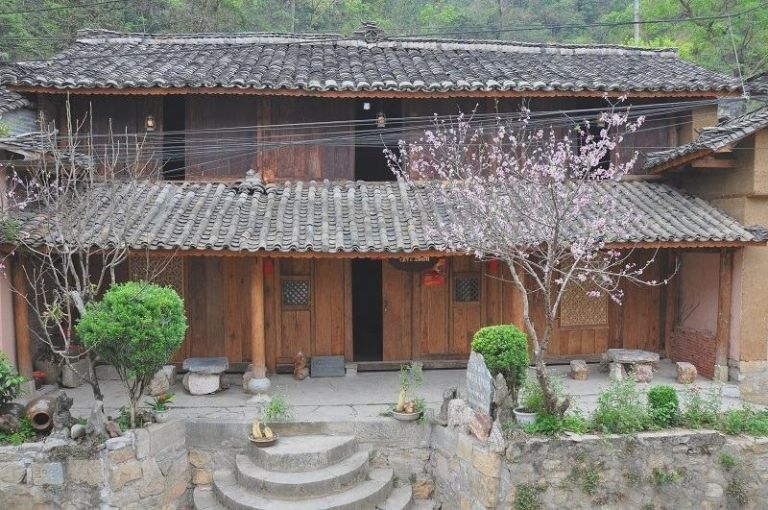 Vẻ đẹp hoài cổ của Nhà cổ homestay khiến du khách mê đắm khi đặt chân tới Đồng Văn