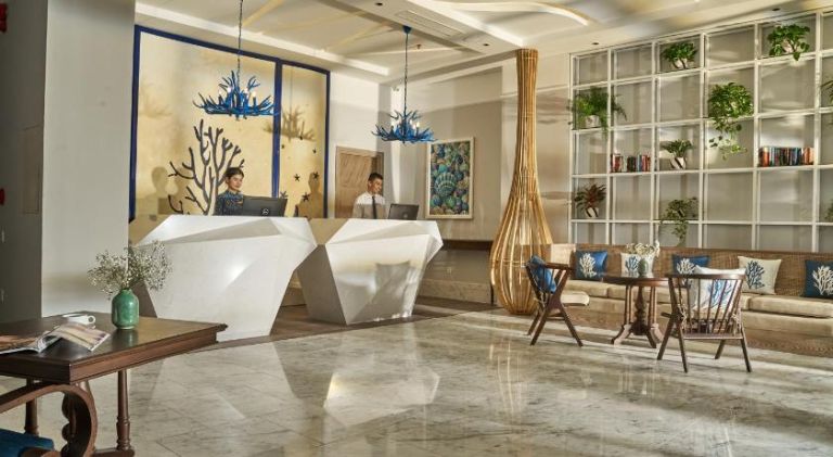 khách sạn 4 sao đà nẵng Sala Danang Beach Hotel có thiết kế nhẹ nhàng, đơn giản được lấy cảm hứng từ phong cách Nhật Bản nhã nhặn, lịch sự 