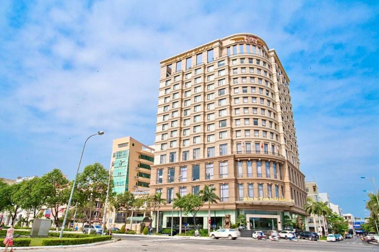 Minh Toàn Hotel - khách sạn Đà Nẵng gần sân bay sở hữu vị trí đắc địa tại quận Hải Châu là lựa chọn hoàn hảo cho chuyến nghỉ dưỡng của du khách