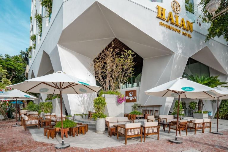 Khách sạn quận Hải Châu - HAIAN Riverfront Hotel gây ấn tượng với du khách gần xa với thiết kế kiến trúc độc lạ
