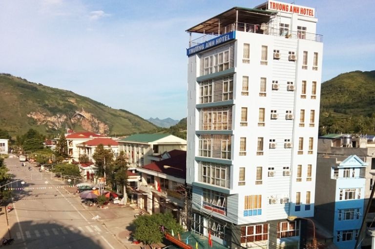 Khách sạn Hà Giang chủ yếu tập trung ở những khu vực trung tâm và có giá cao hơn nhà nghỉ đôi chút 