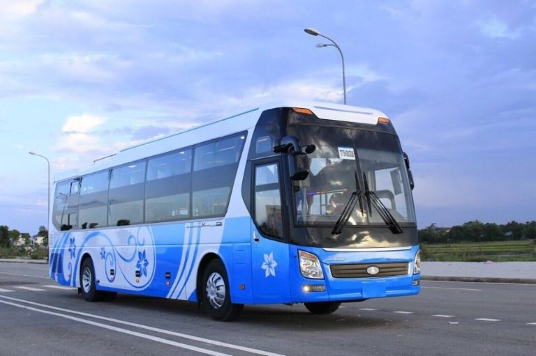 Xe khách Đà Nẵng Sài Gòn hiện nay xuất hiện khá phổ biến phục vụ nhu cầu của khách du lịch