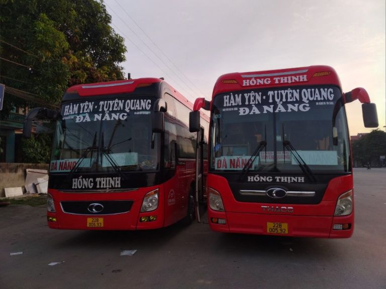 Với chặng đường dài 888km, xe khách Đà Nẵng Tuyên Quang Hồng Thịnh sẽ mất khoảng 16 tiếng đồng hồ để hoàn thành chuyến hành trình