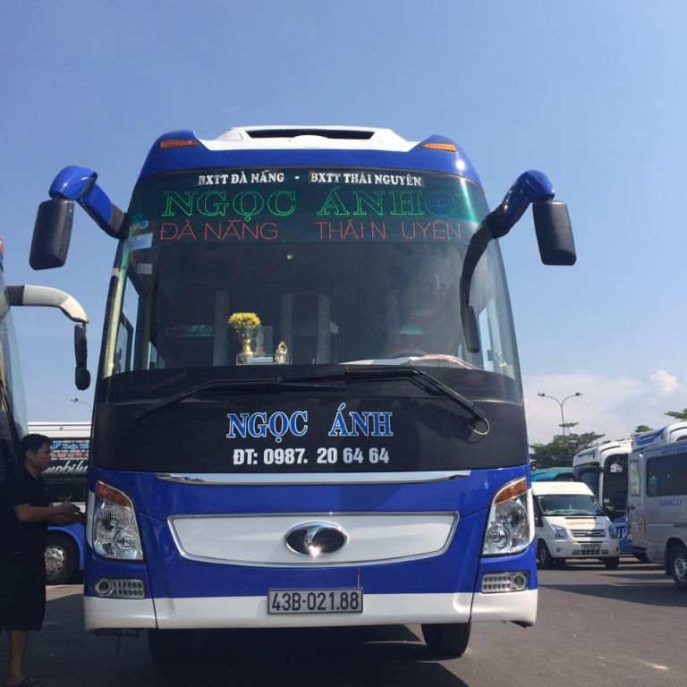 Nhà xe khách Đà Nẵng Vĩnh Phúc Ngọc Ánh được nhiều hành khách tin tưởng đồng hành với đầy đủ tiện nghi và cách phục vụ chuyên nghiệp