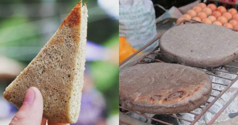 Bánh tam giác mạch là thứ đặc sản Hà Giang chỉ có vào mùa hoa tam giác mạch.
