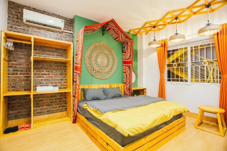 Mộc Chảnh Homestay có tổng cộng 5 phòng ngủ được trang trí theo nhiều phong cách khác nhau (Nguồn: facebook.com)