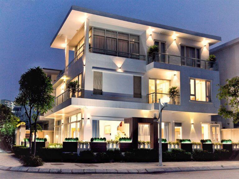 Villa FLC Sầm Sơn Thanh Hóa được xây dựng theo phong cách hiện đại, rộng rãi (Nguồn ảnh: www.booking.com)