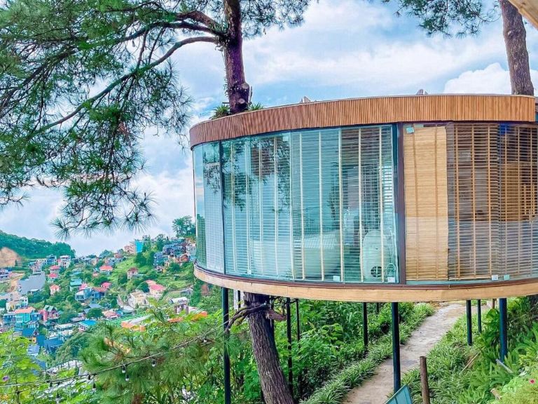 Mơ Màng House được coi là biểu tượng của 90s homestay Tam Đảo, với thiết kế mới lạ khiến du khách không thể nào bỏ qua