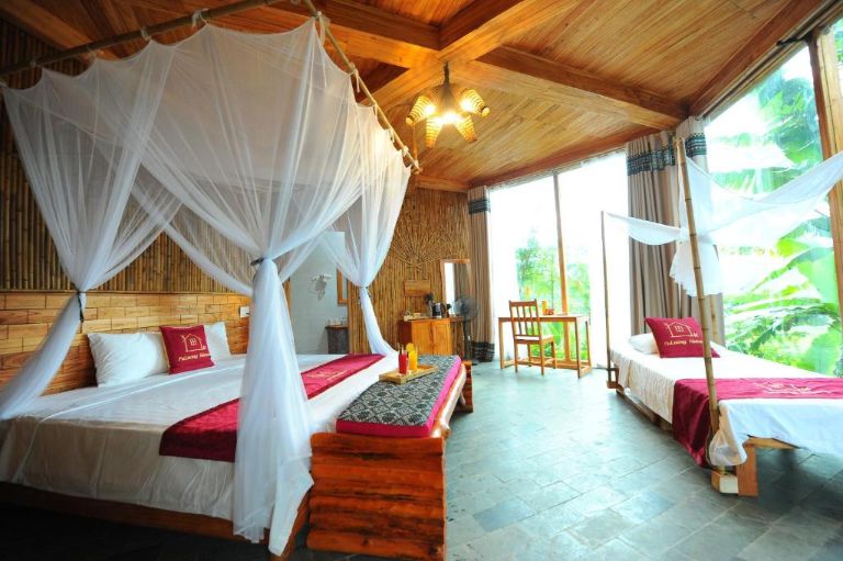 Phòng nghỉ Suite tại homestay Thanh Hóa này được xây dựng hoàn toàn riêng biệt, mang lại cho du khách trải nghiệm riêng tư tuyệt đối. 