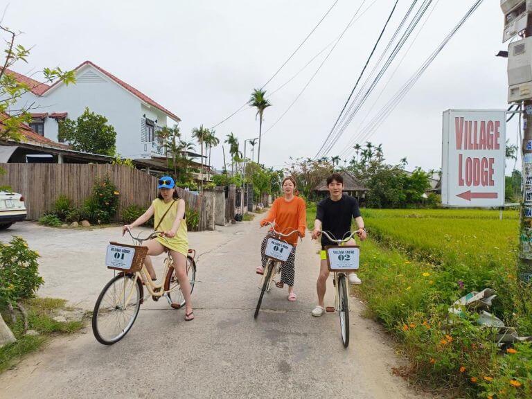 Tour xe đạp tiện lợi cho du khách khám phá khu vực xung quanh Hoi An Village Lodge