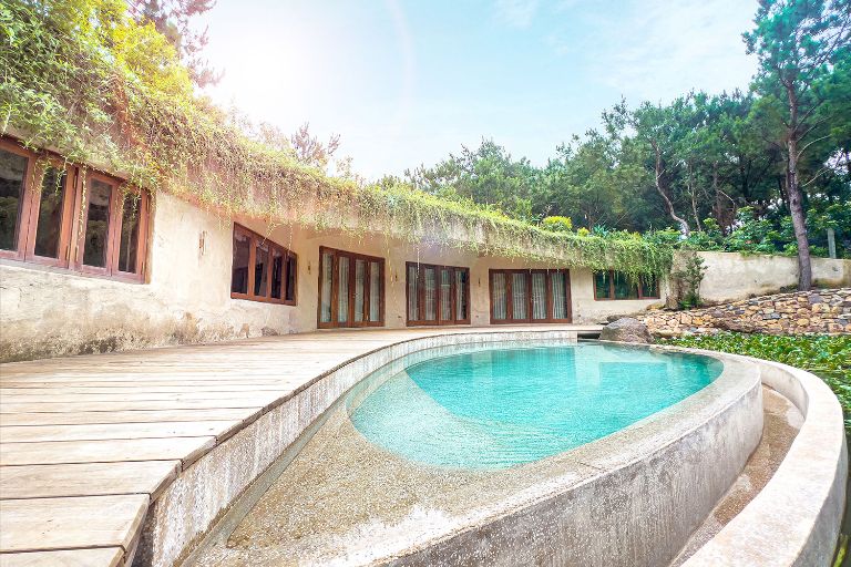 Homestay gần Hà Nội Amaya Retreat Sóc Sơn cung cấp cho du khách 9 căn Bungalow với tổng cộng 14 phòng ngủ và 1 căn Suite Villa