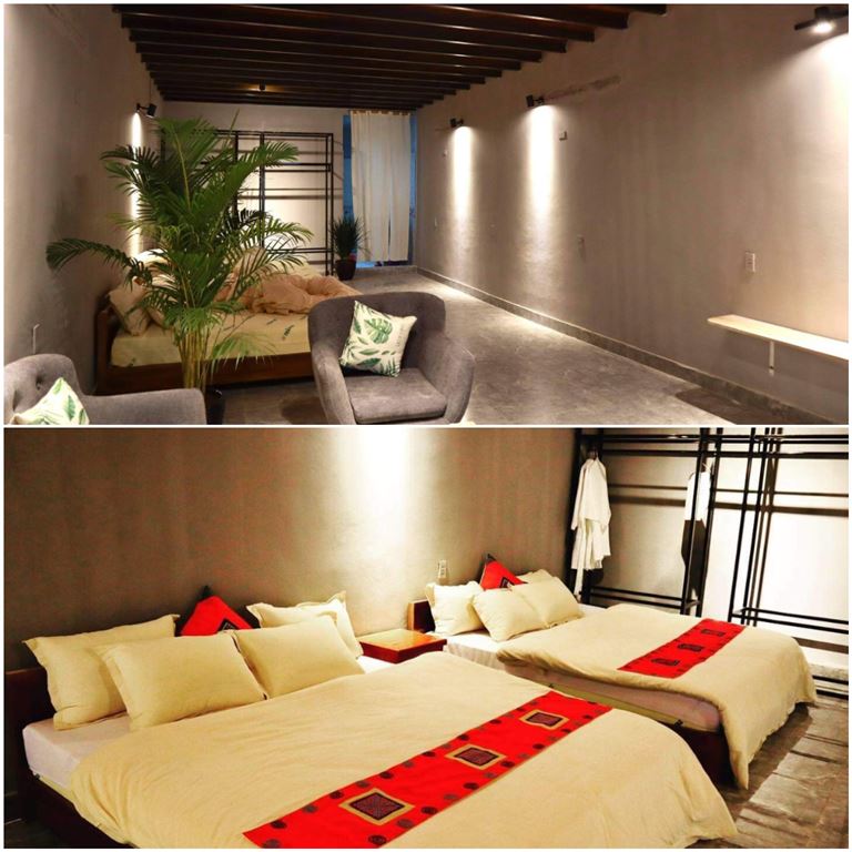 Phòng Rusmong có thiết kế hiện đại pha lẫn cổ điển, được chia thành 3 khu vực giường ngủ, phòng khách và nhà vệ sinh. 