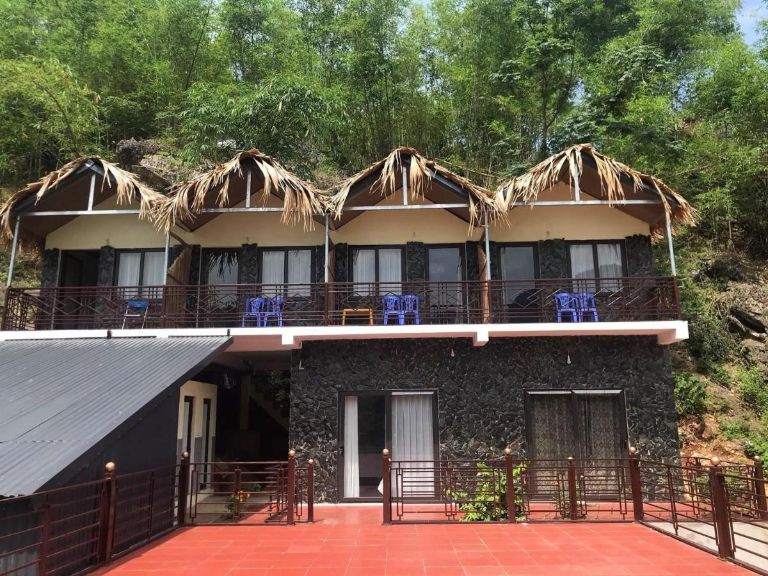 Những căn nhà hình tổ chim là điểm nhấn đặc biệt nhất tại Green Homestay Mai Chau