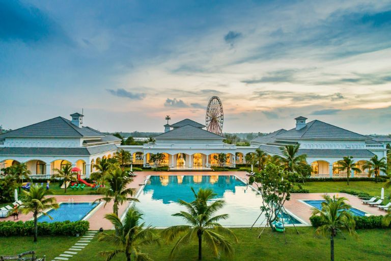 Meliá Vinpearl Cửa Sót Beach Resort là khu nghỉ dưỡng đẳng cấp 5 sao gần bờ biển đầu tiên tại tỉnh Hà Tĩnh. (Nguồn: Internet)