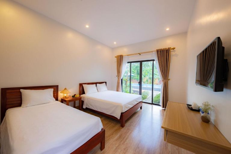 Son Doong Bungalow mang tới các phòng nghỉ với thiết kế đơn giản nhưng đầy sang trọng với tông màu chủ đạo là be nâu