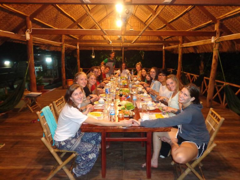 Phuong Thao Homestay phục vụ du khách cả 3 bữa trong ngày với những món ăn đặc sản thơm ngon (nguồn: facebook.com)