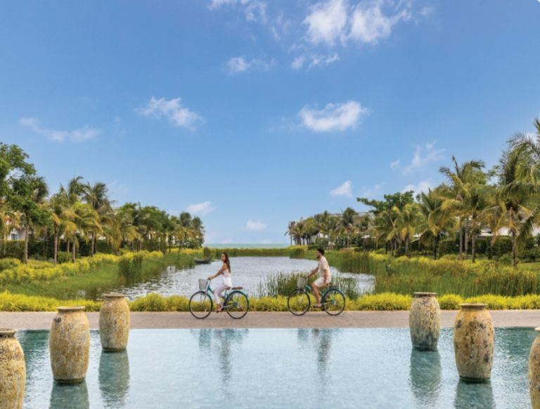 Melia Hồ Tràm Beach Resort cho khách lưu trú sử dụng xe đạp miễn phí theo chính sách riêng (nguồn: facebook.com)
