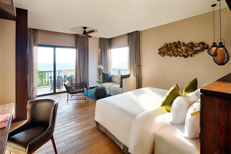 Phòng Ocean View Suite được thiết kế độc đáo theo phong cách panorama trang nhã và tinh tế. 