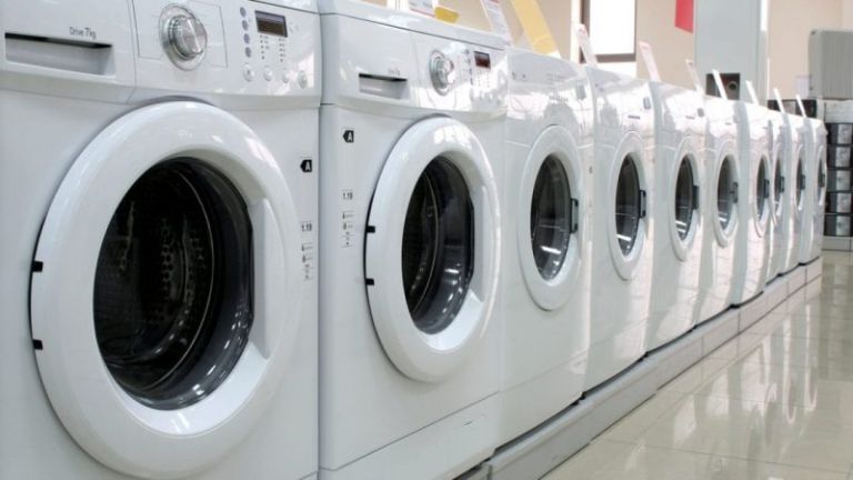 Dịch vụ giặt là lấy luôn trong ngành của Sazi có mức giá phải chăng, tiện ích với khách hàng 