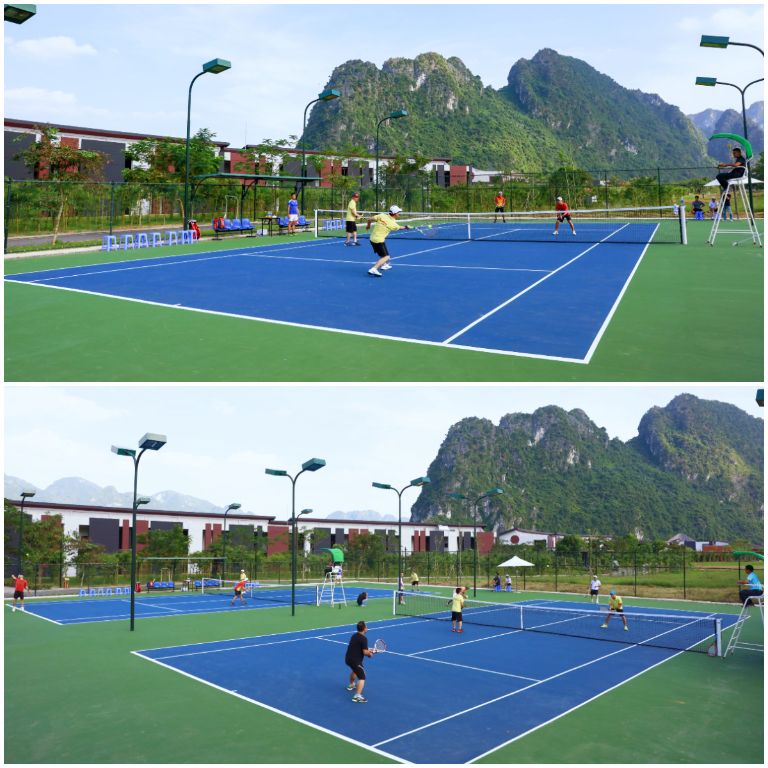 Hai sân tennis chuyên nghiệp nằm trong khuôn viên resort. (Nguồn: Facebook.com) 