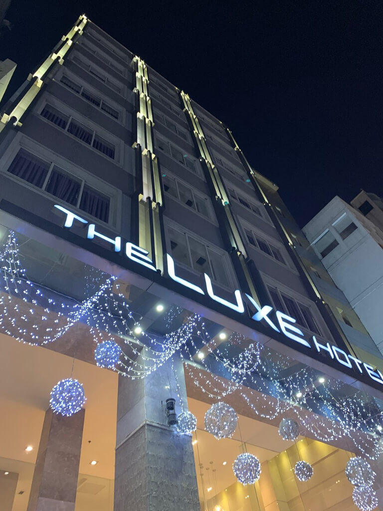 Khách sạn 3 sao The Luxe Hotel Đà Lạt nằm tọa lạc ngay trung tâm thành phố.
