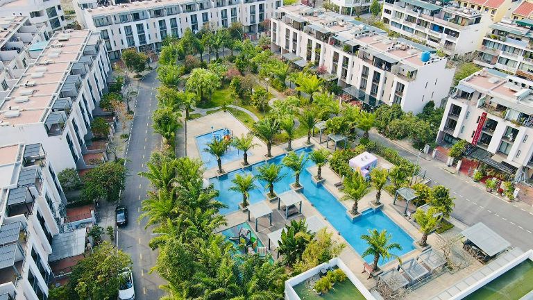 Giải mã sức hot của resort gần biển - Royal Lotus Hạ Long Resort & Villas. (Nguồn: Internet)