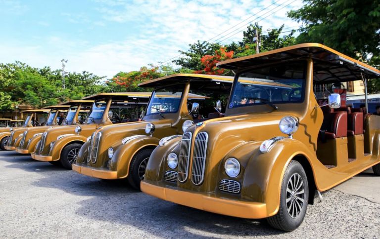 Bel Marina Resort Hội An mang đến dịch vụ xe điện đưa đón miễn phí ra bãi biển (nguồn: booking.com)