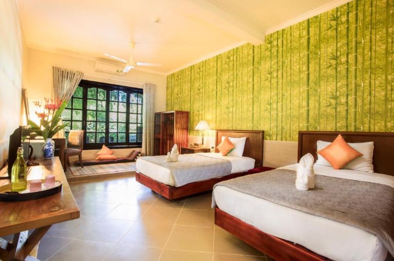 Phòng Deluxe tại Cat Tien Jungle Lodge được dày công thiết kế để mang đến một trải nghiệm lưu trú hiện đại, thoải mái. 