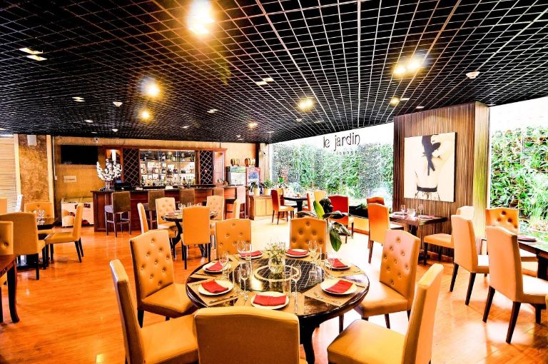 Nhà hàng tiện ích tại Khách sạn Mường Thanh Vũng Tàu là một không gian thưởng thức ẩm thực đẳng cấp.