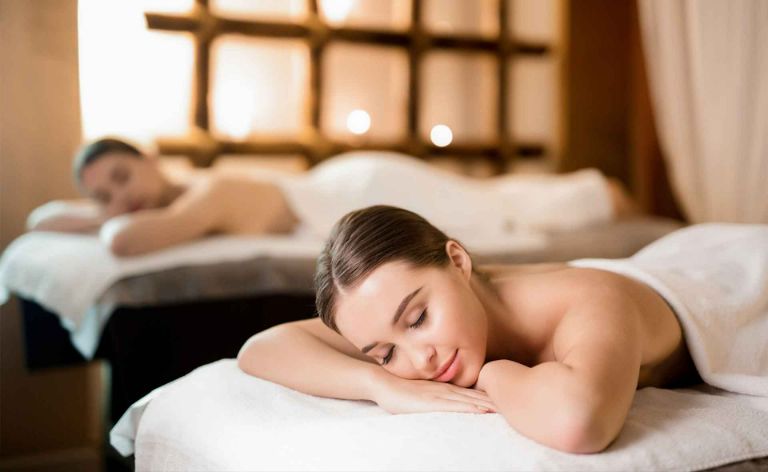 Các liệu pháp massage tại spa của resort chắc chắn sẽ giúp du khách giải tỏa căng thẳng, mệt mỏi. (nguồn: booking.com)