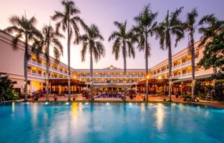 Resort Cần Thơ 4 sao - Victoria Cần Thơ là một trong những địa điểm nghỉ dưỡng yên bình bên dòng sông Hậu thơ mộng.