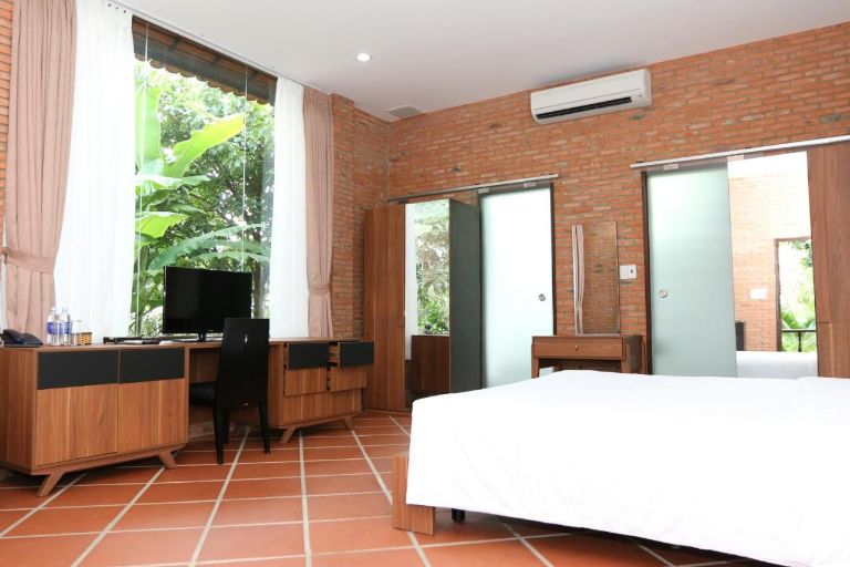 Mekong Long Thành Resort mang đến cho bạn những phòng nghỉ độc đáo và thoải mái.