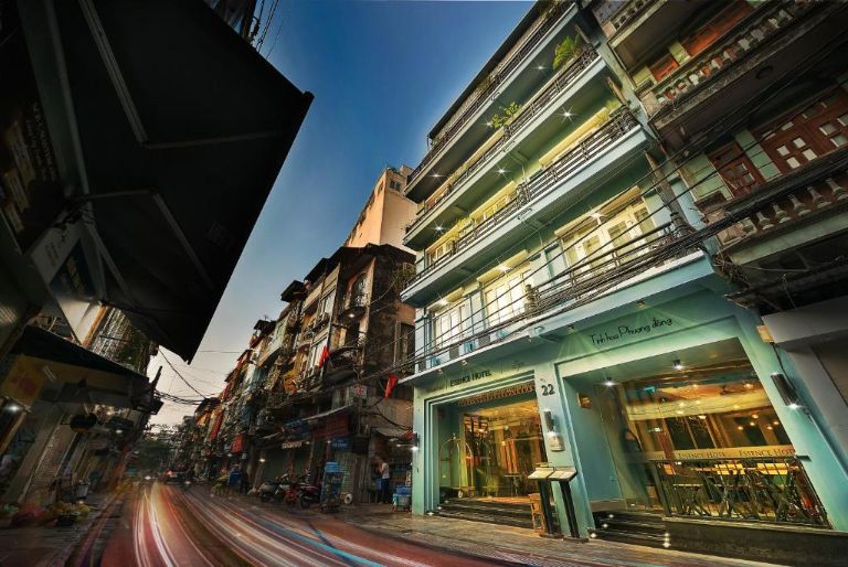 Hanoi Centre Silk Hotel & Travel tọa lạc tại vị trí nhộn nhịp và sầm uất của Hà Nội (nguồn: Booking.com).