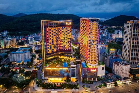 Resort Quảng Ninh là địa điểm nghỉ dưỡng đẳng cấp hạng sang.