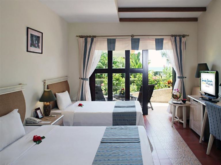 Sandy Beach Resort Đà Nẵng sở hữu 10 căn phòng bungalow hướng biển phù hợp với nhóm khách 2 - 3 người.